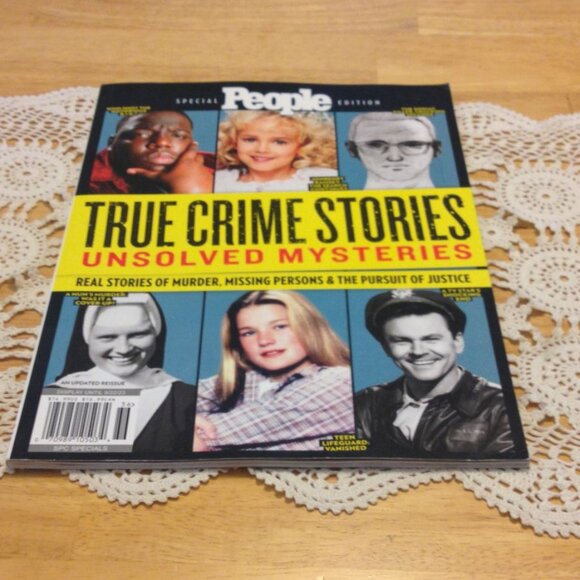 True Crimes and Cold Cases Mysteries Magazine, People - Picture 1 of 9